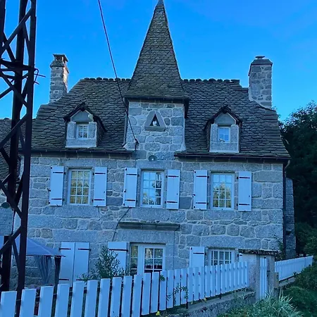 Maison Familiale De 1800 Entierement Renovee Serverette