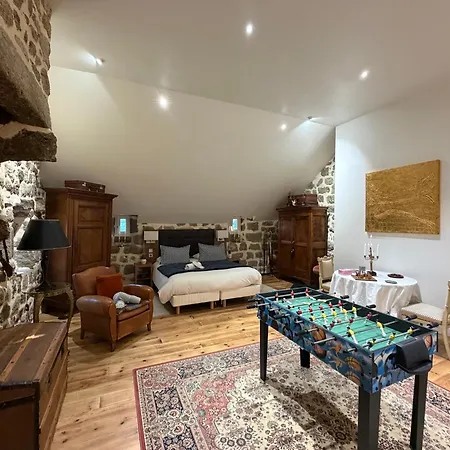 Maison Familiale De 1800 Entierement Renovee Serverette